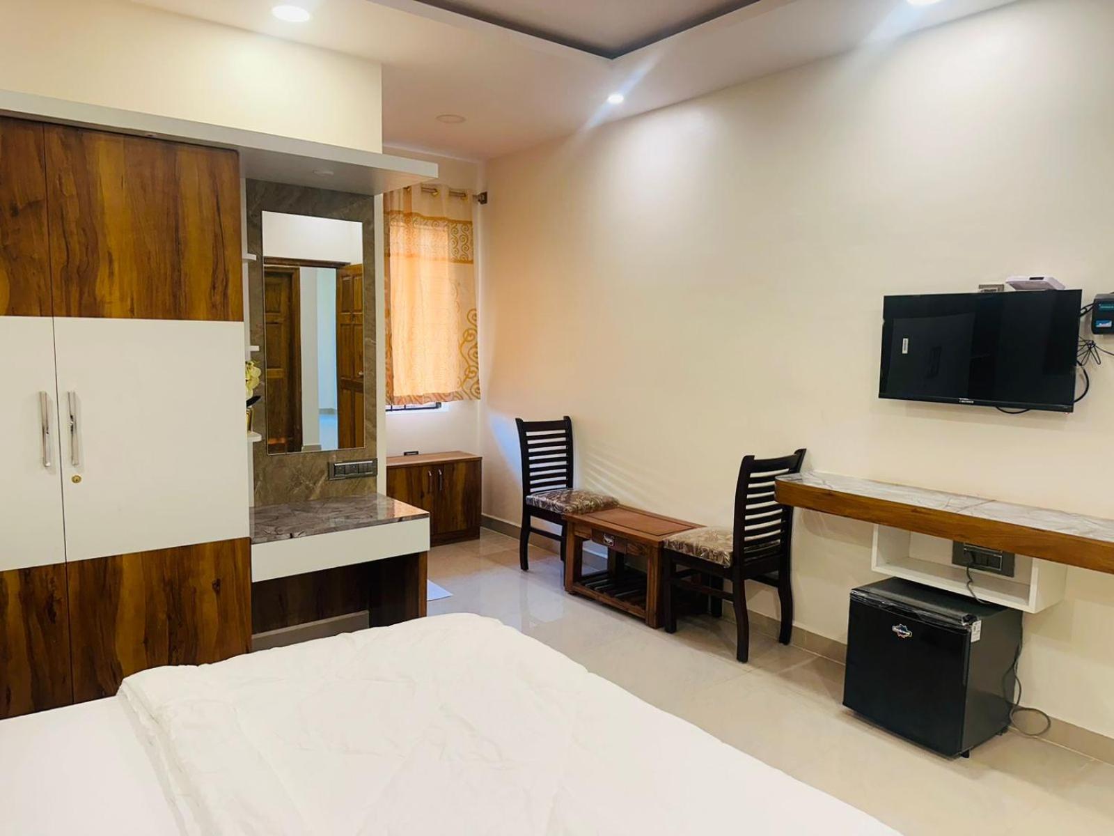 Hotel Yatri Nivas Sagara Exterior foto